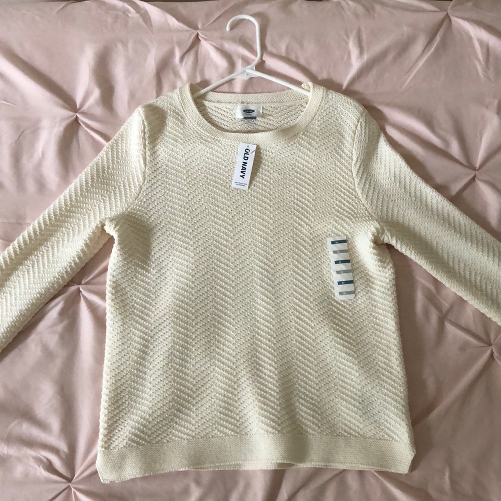 Old navy sweater